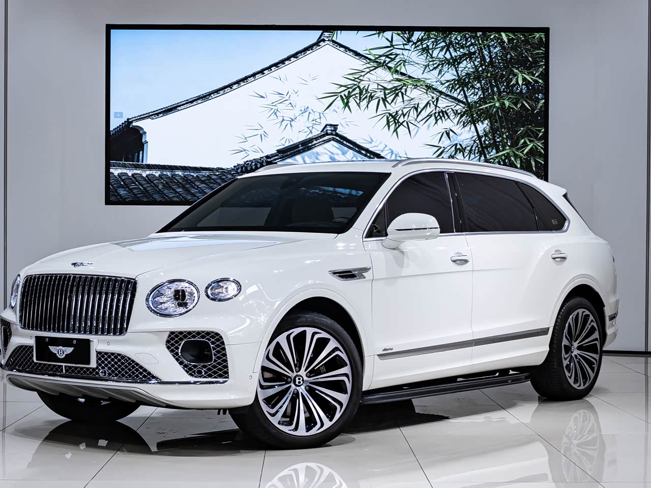 Bentayga 2023 4.0T V8 Long Wheelbase