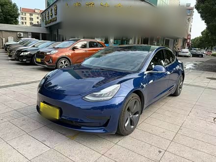 Model 3 2019 Standard Range RWD Upgraded