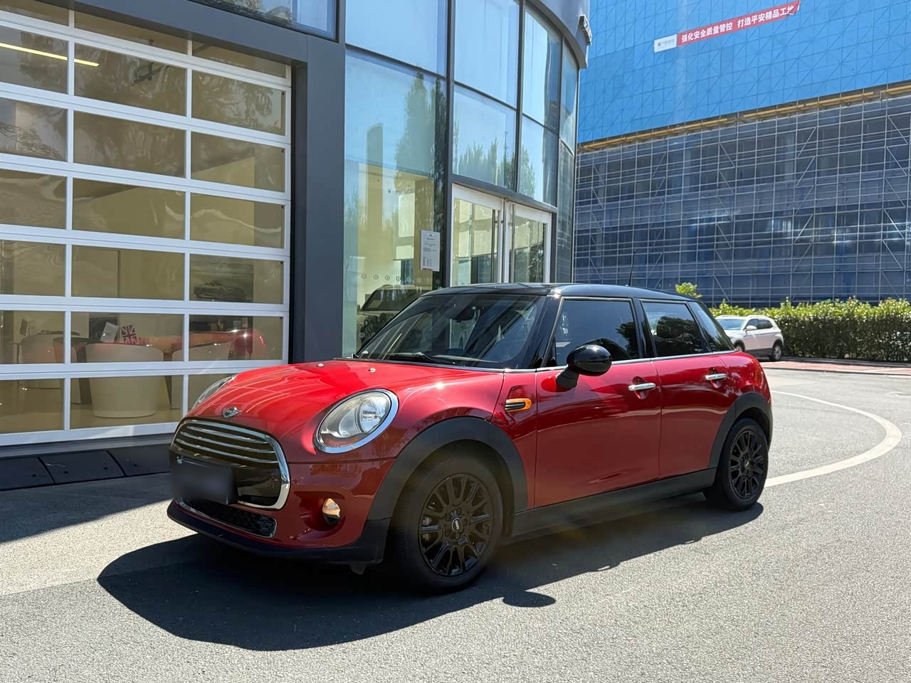 2016 1.5T COOPER 5-Door
