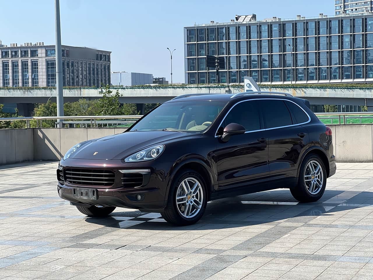 Cayenne 2016 Cayenne Platinum Edition 3.0T