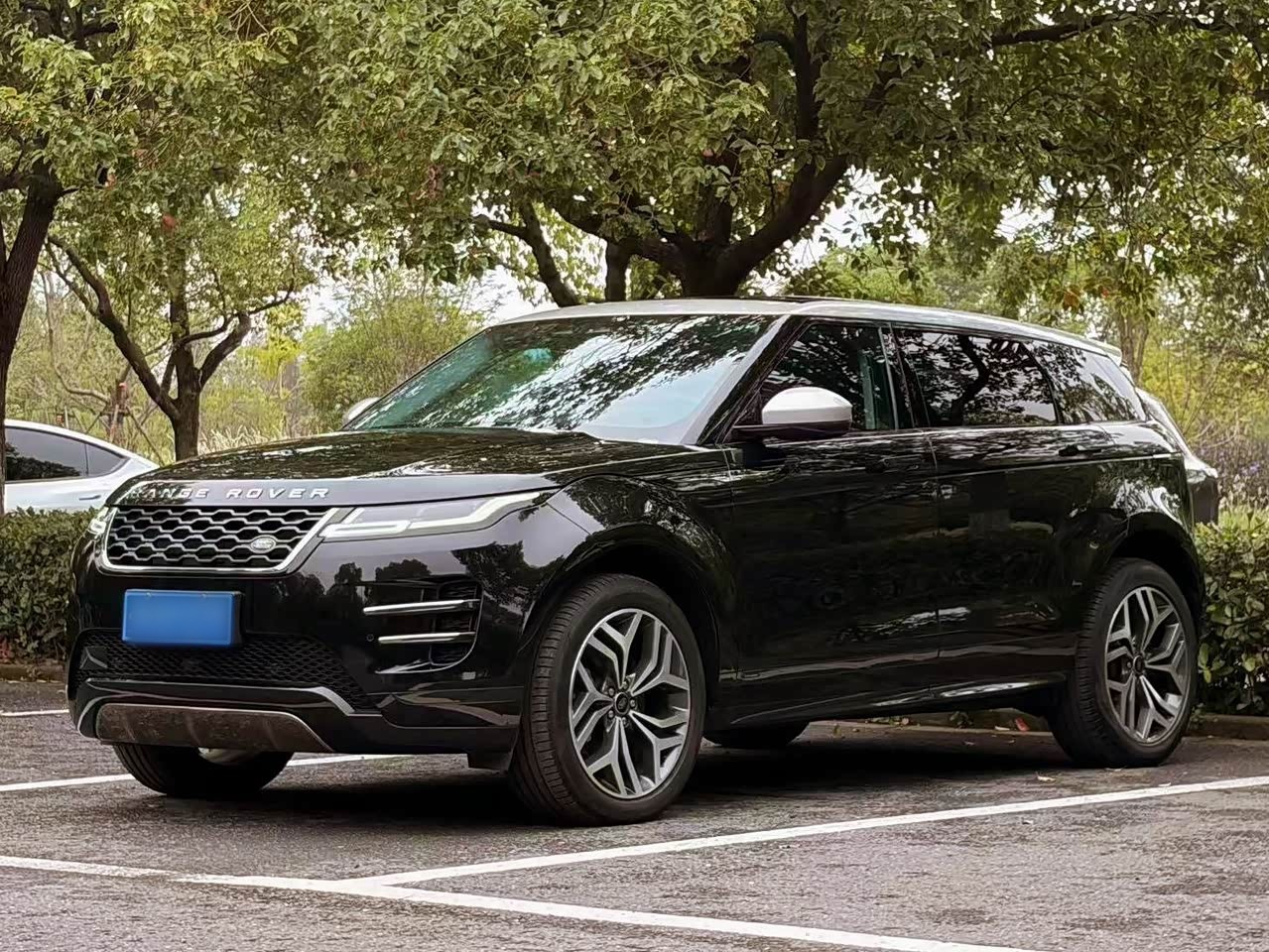 Range Rover Evoque 2021 Evoque L 249PS R-Dynamic First edition Launch Edition