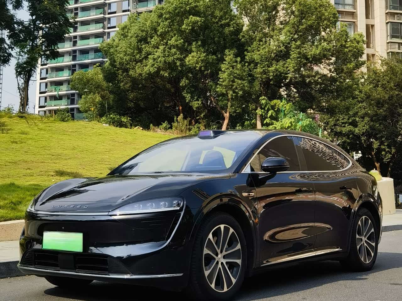 R7 2024 EV 802km Max