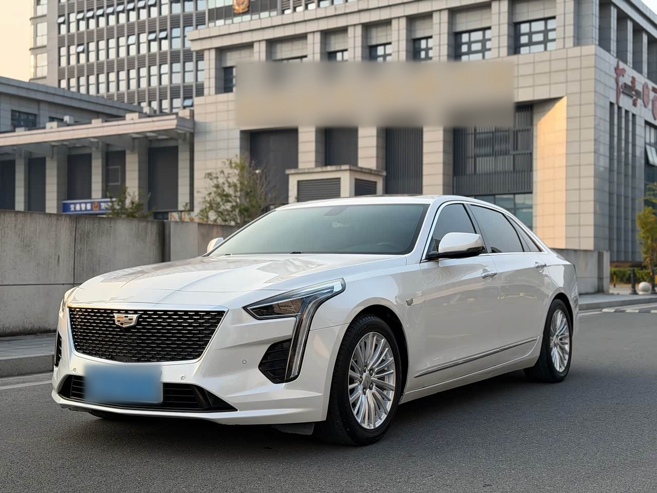 CT6 2020 28T Elite
