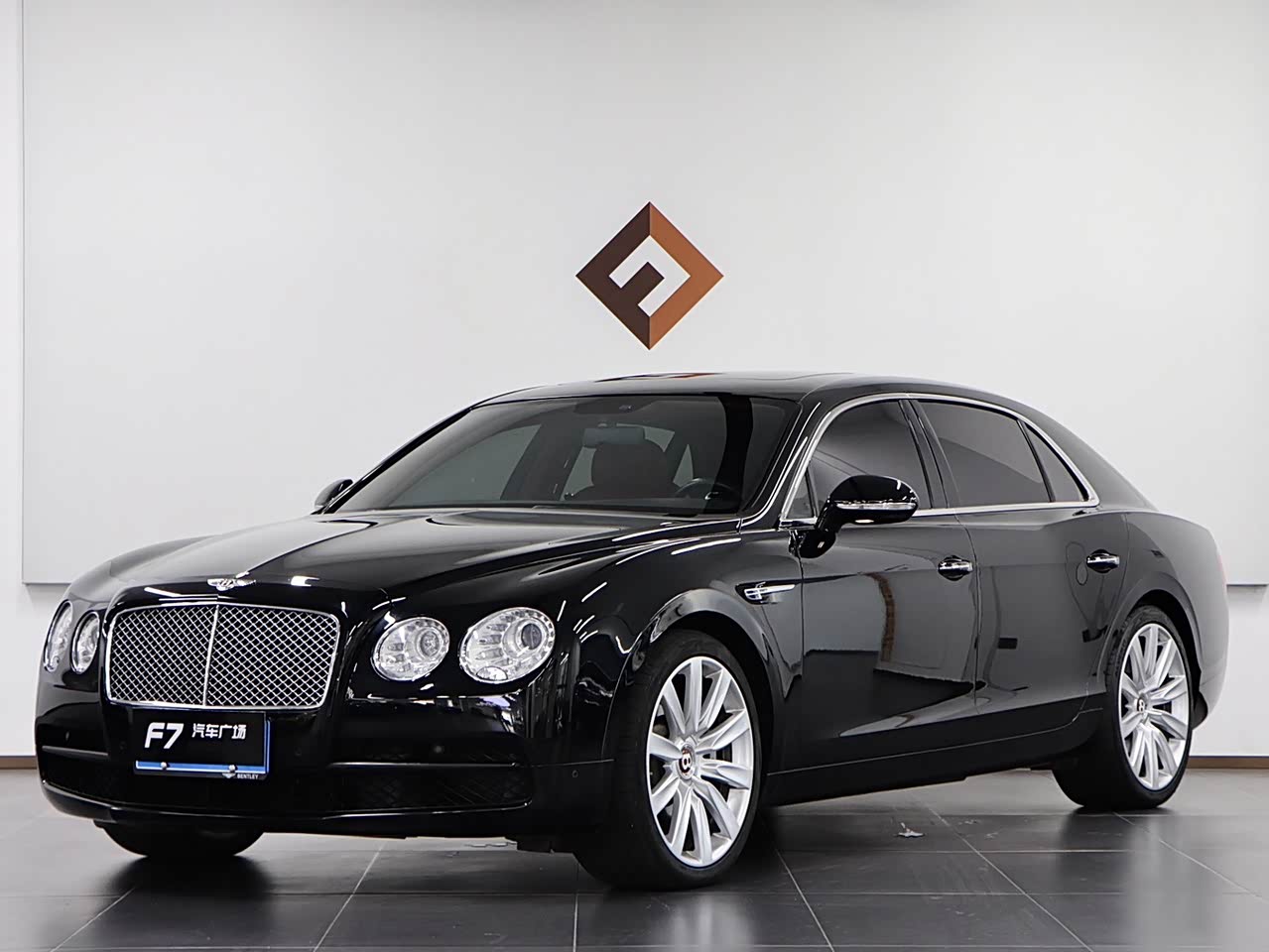 Flying Spur 2017 4.0T V8 Standard