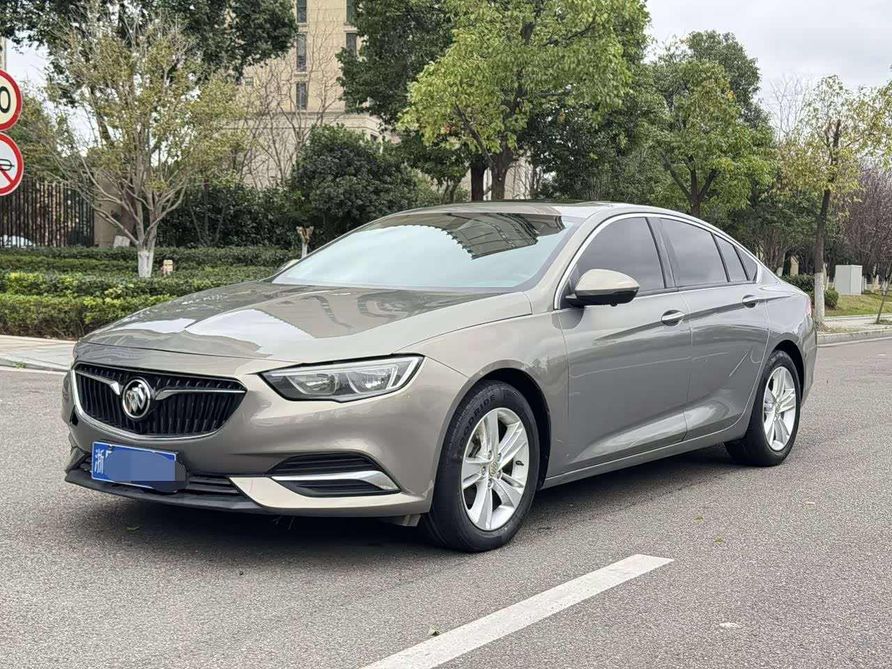 Regal 2017 20T Elite