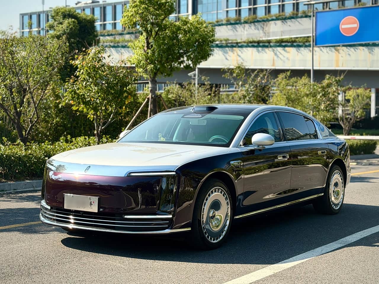 S800 2025 EREV Executive 4-Seater 192-Line LiDAR