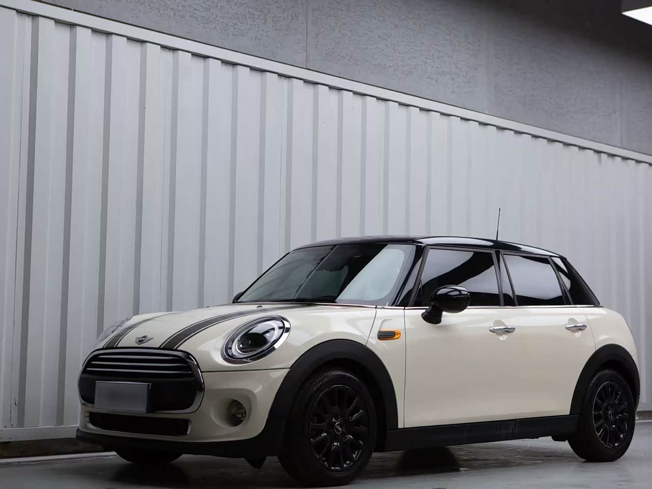 2016 1.2T ONE 5-Door