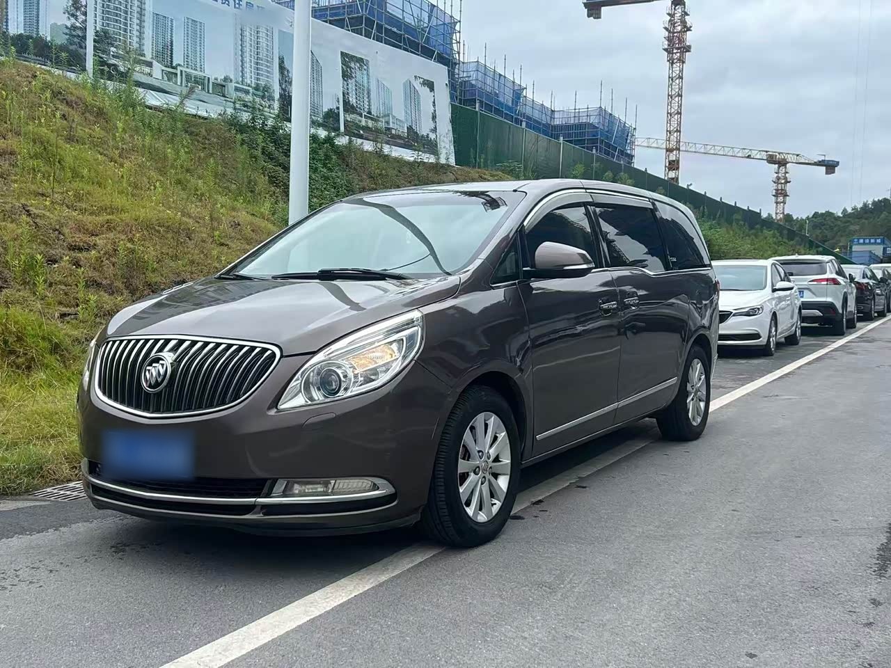 GL8 2014 2.4L LT Luxury Business Executive
