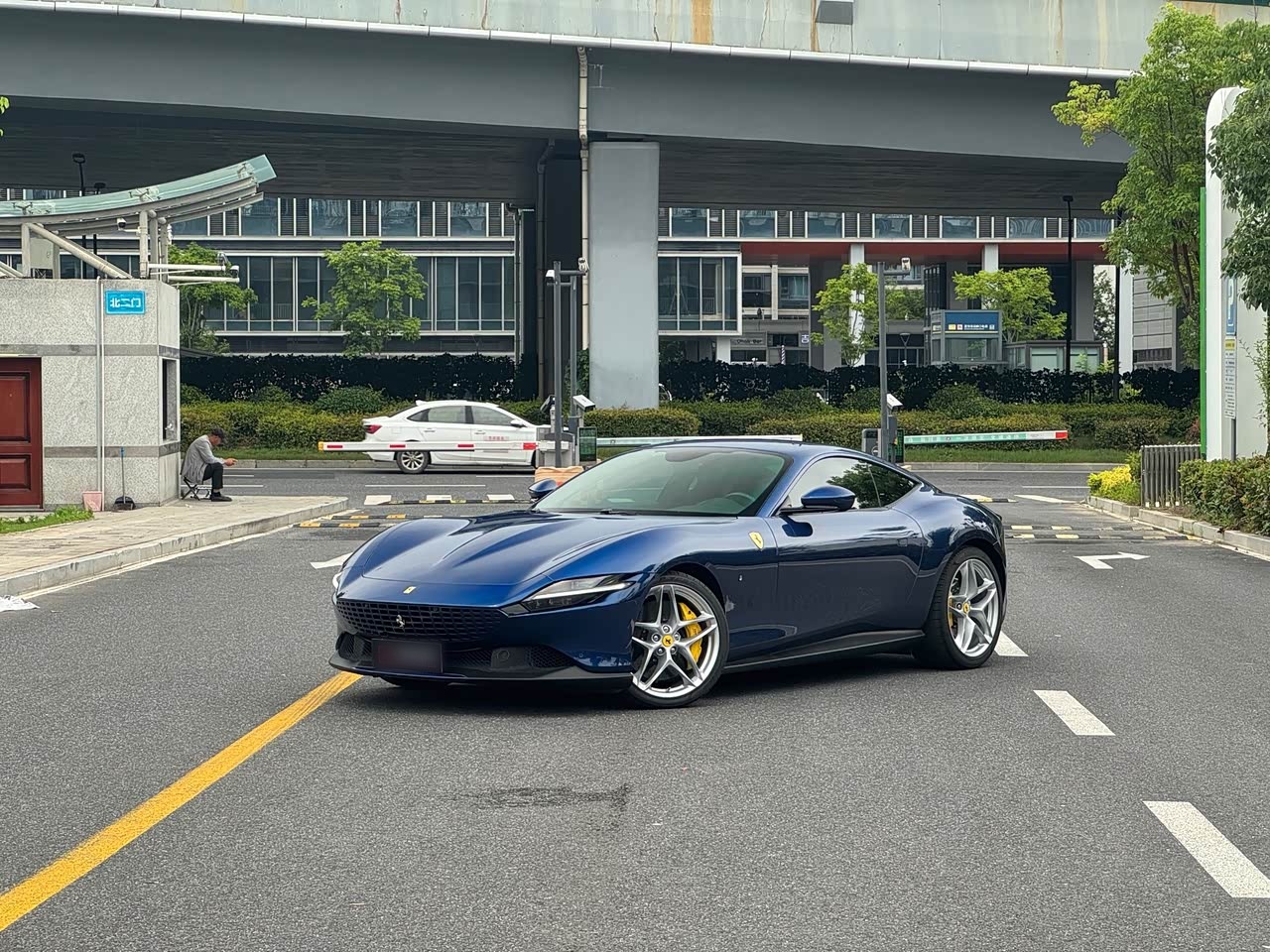 Roma 2020 3.9T V8