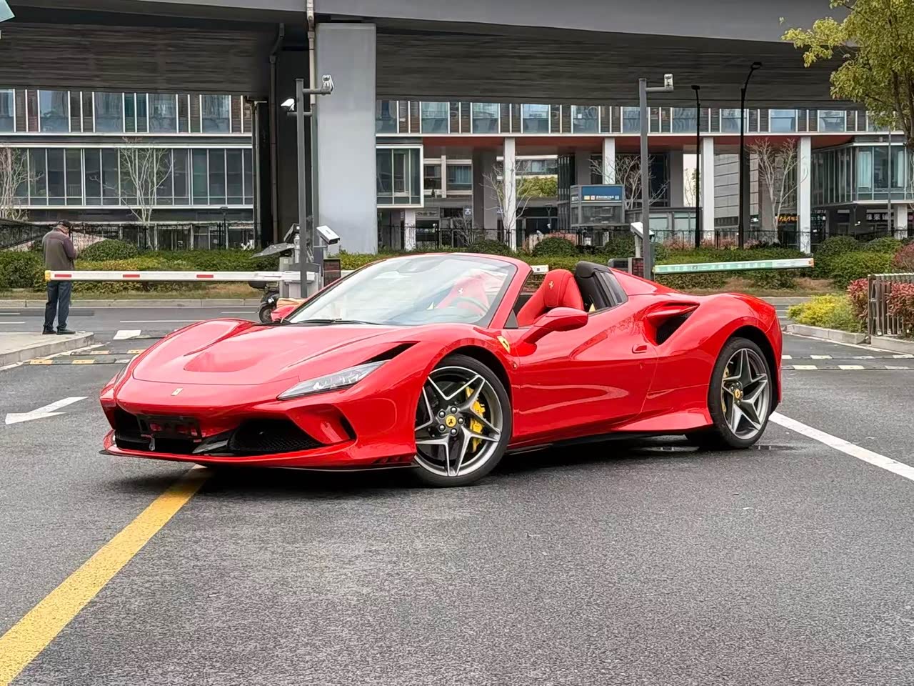 F8 2020 Spider 3.9T V8