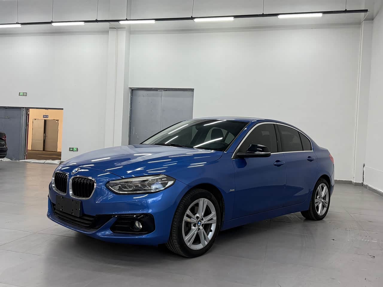 1 Series 2017 118i Design Package