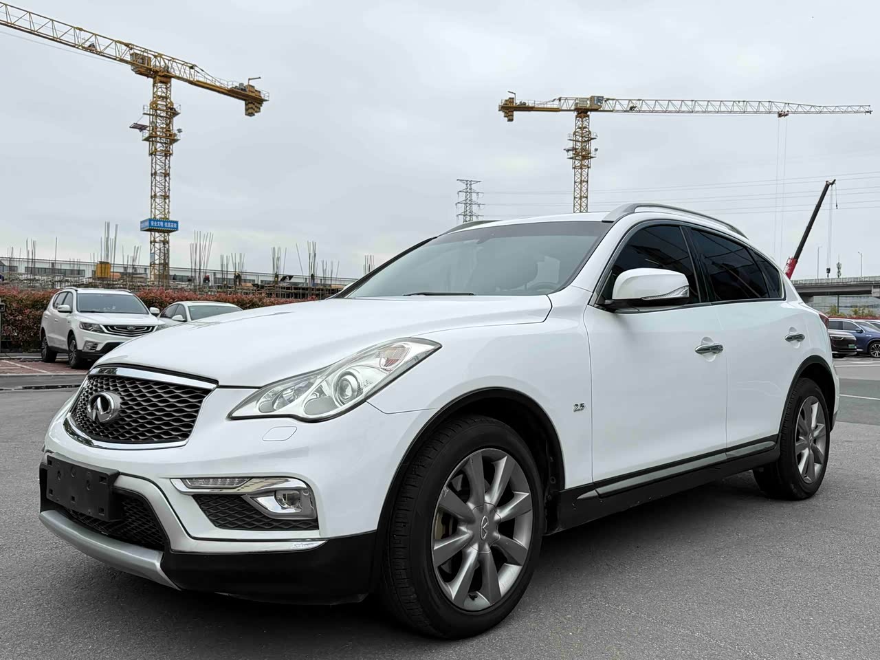 QX50 2015 2.5L Enjoy