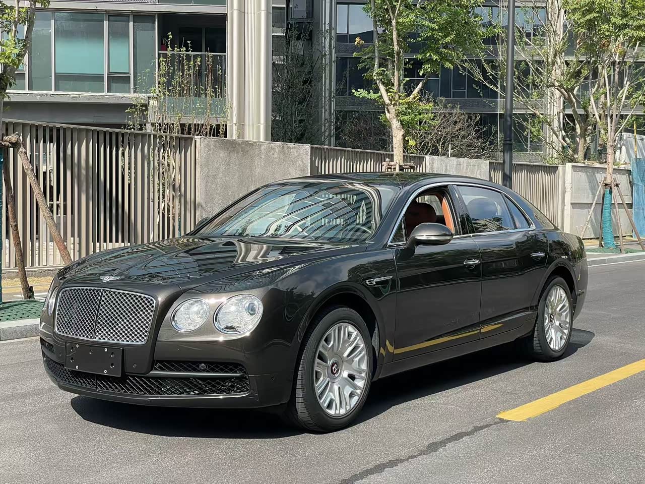 Flying Spur 2017 4.0T V8 Standard