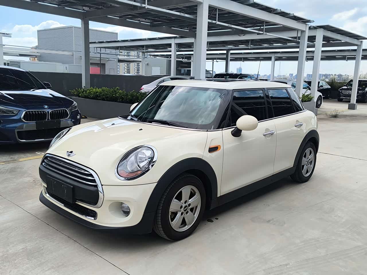 2016 1.2T ONE 5-Door