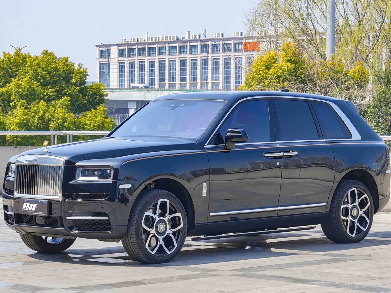 Cullinan 2024 5-Seater