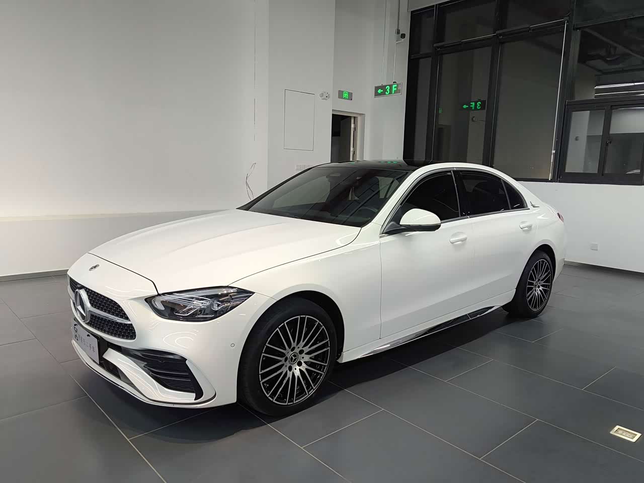 C-Class 2024 C 260 L Sport