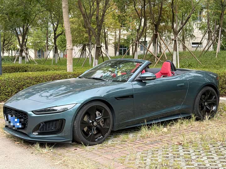 Jaguar 捷豹F-TYPE 2024款 P300 75周年典藏敞篷版
