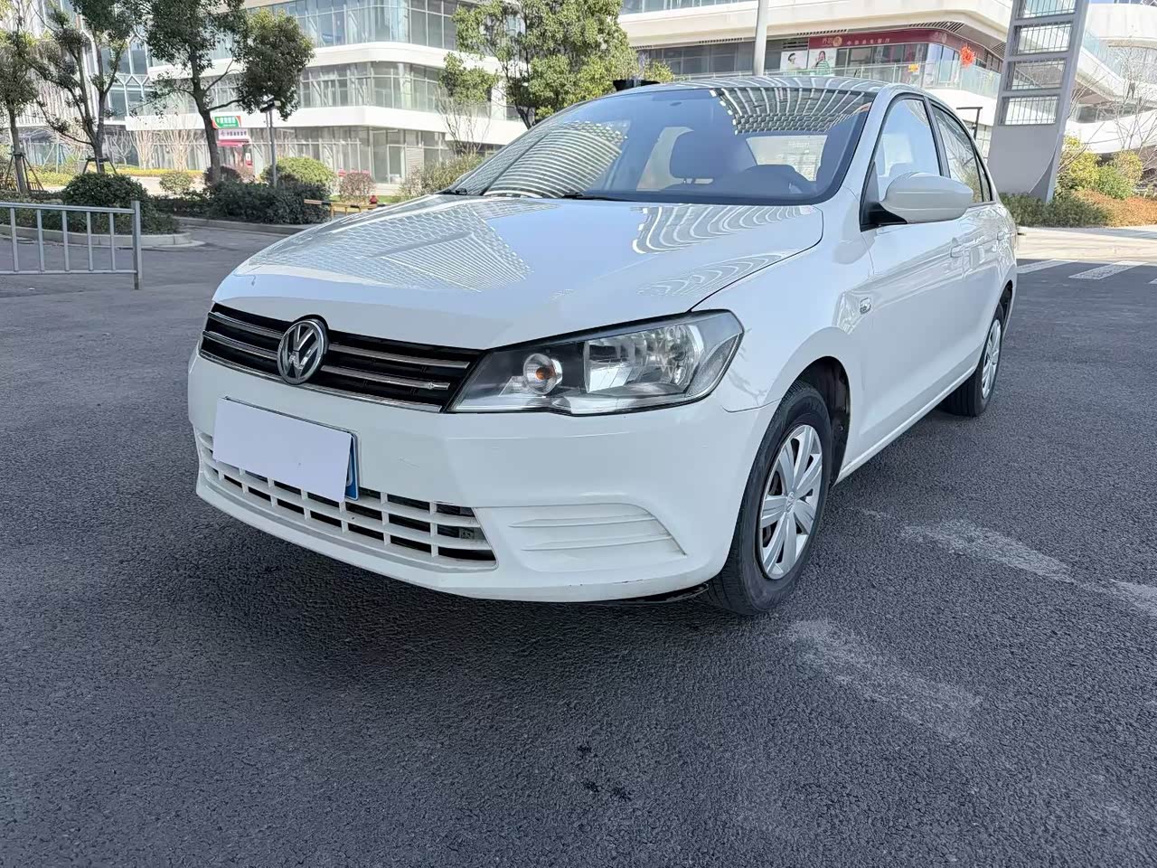 2015 1.6L MT Fashion