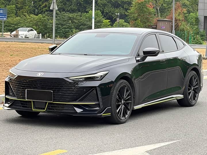 UNI-V 2023 1.5T Sport