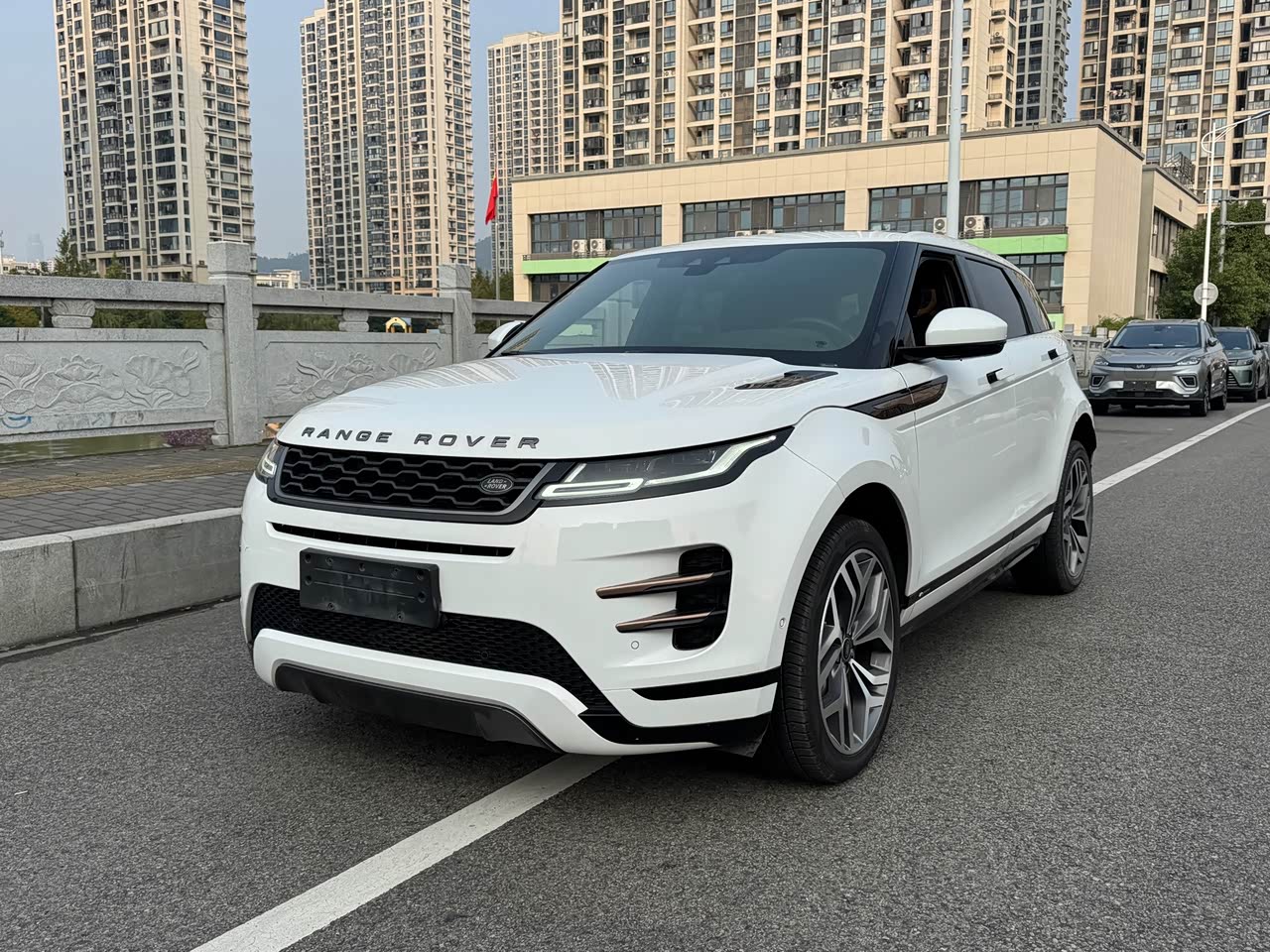 Range Rover Evoque 2020 249PS R-DYNAMIC S Sport