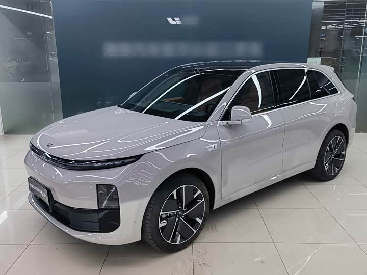 L6 2025 Max Smart Refresh Edition