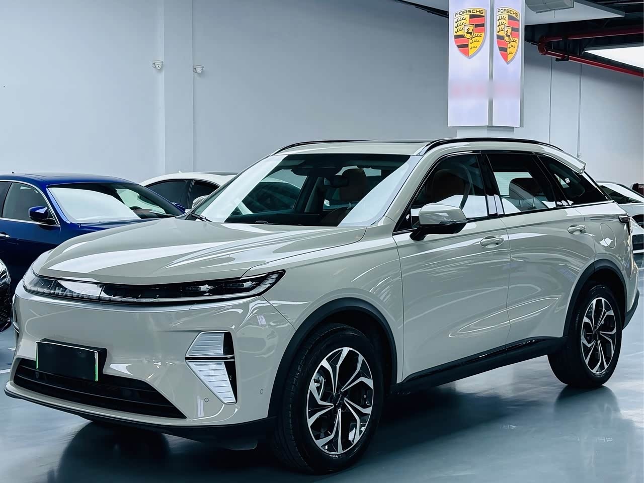MAX 2025 Hi4 165 Ultra ADAS