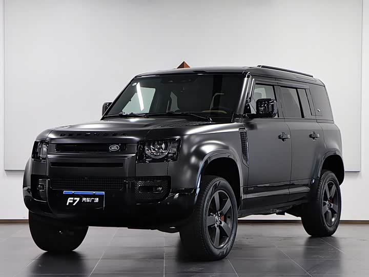 Land Rover 路虎卫士 2024款 110 3.0T P400 X