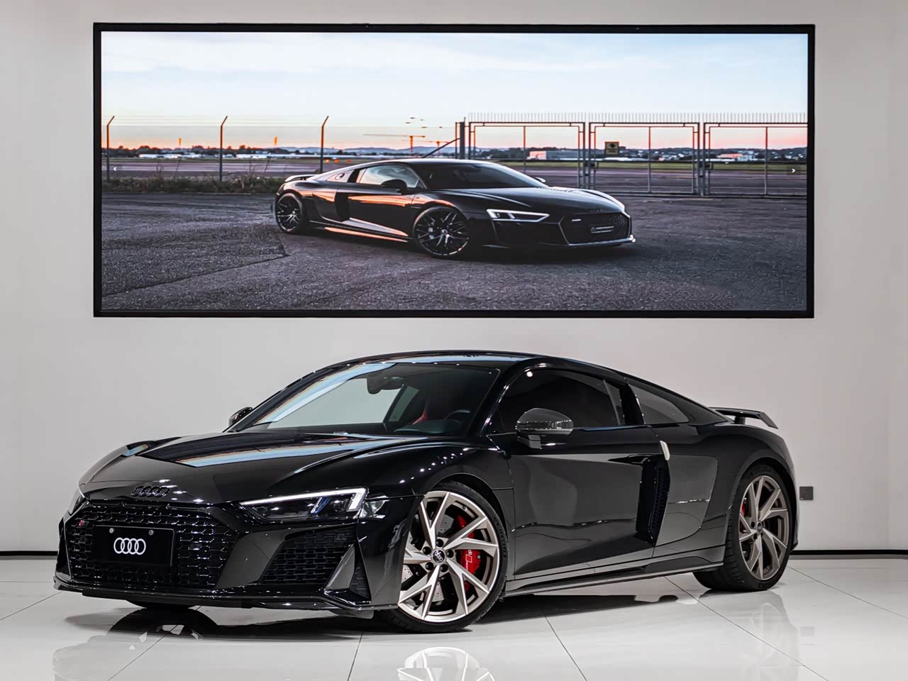 R8 2022 V10 Coupe performance