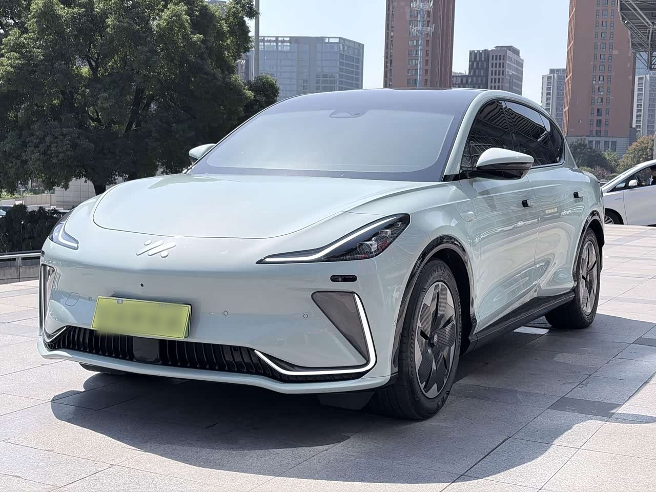 LS7 2023 90kWh Elite RWD