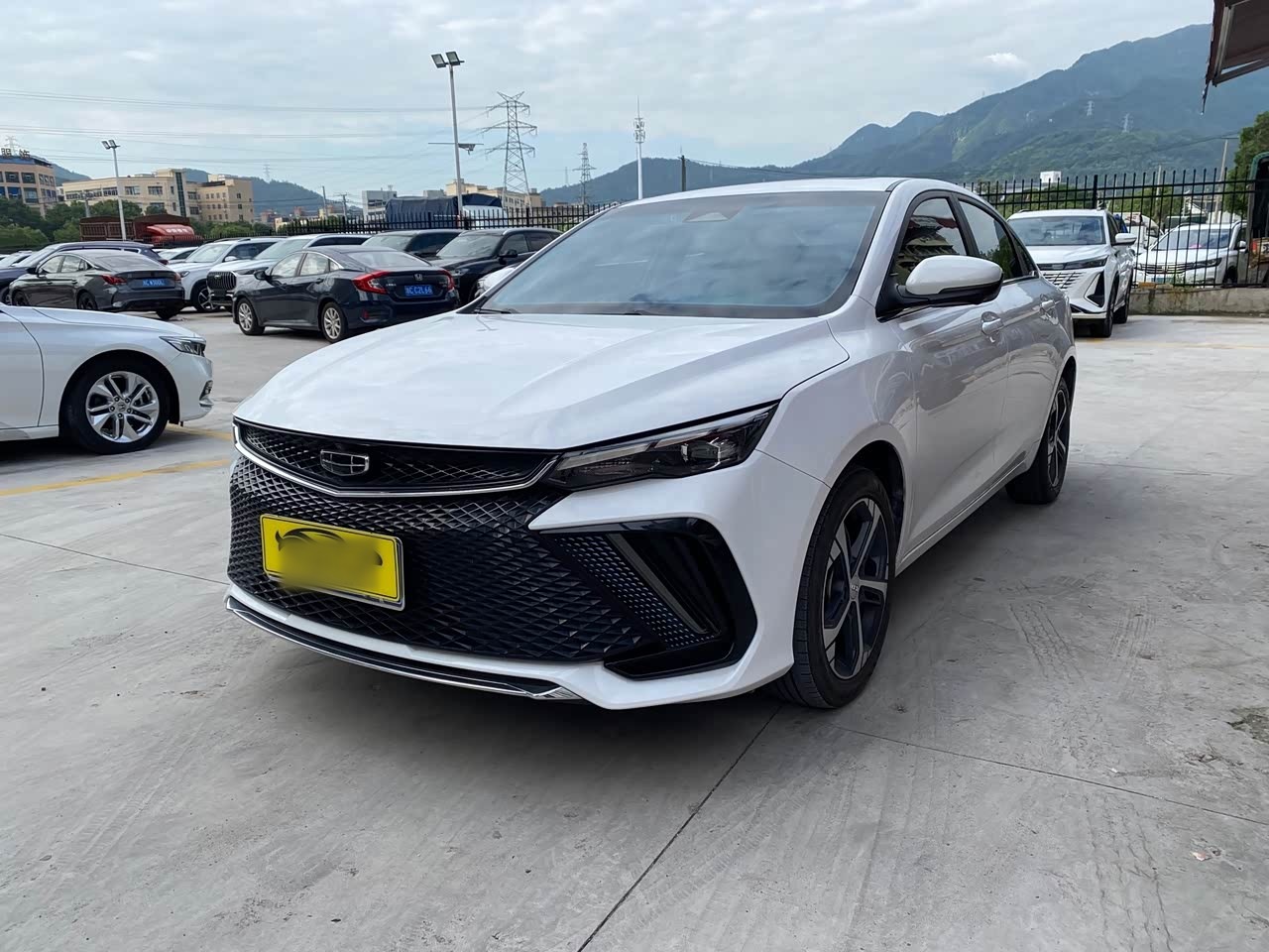 Emgrand L 2022 1.4T CVT Supreme