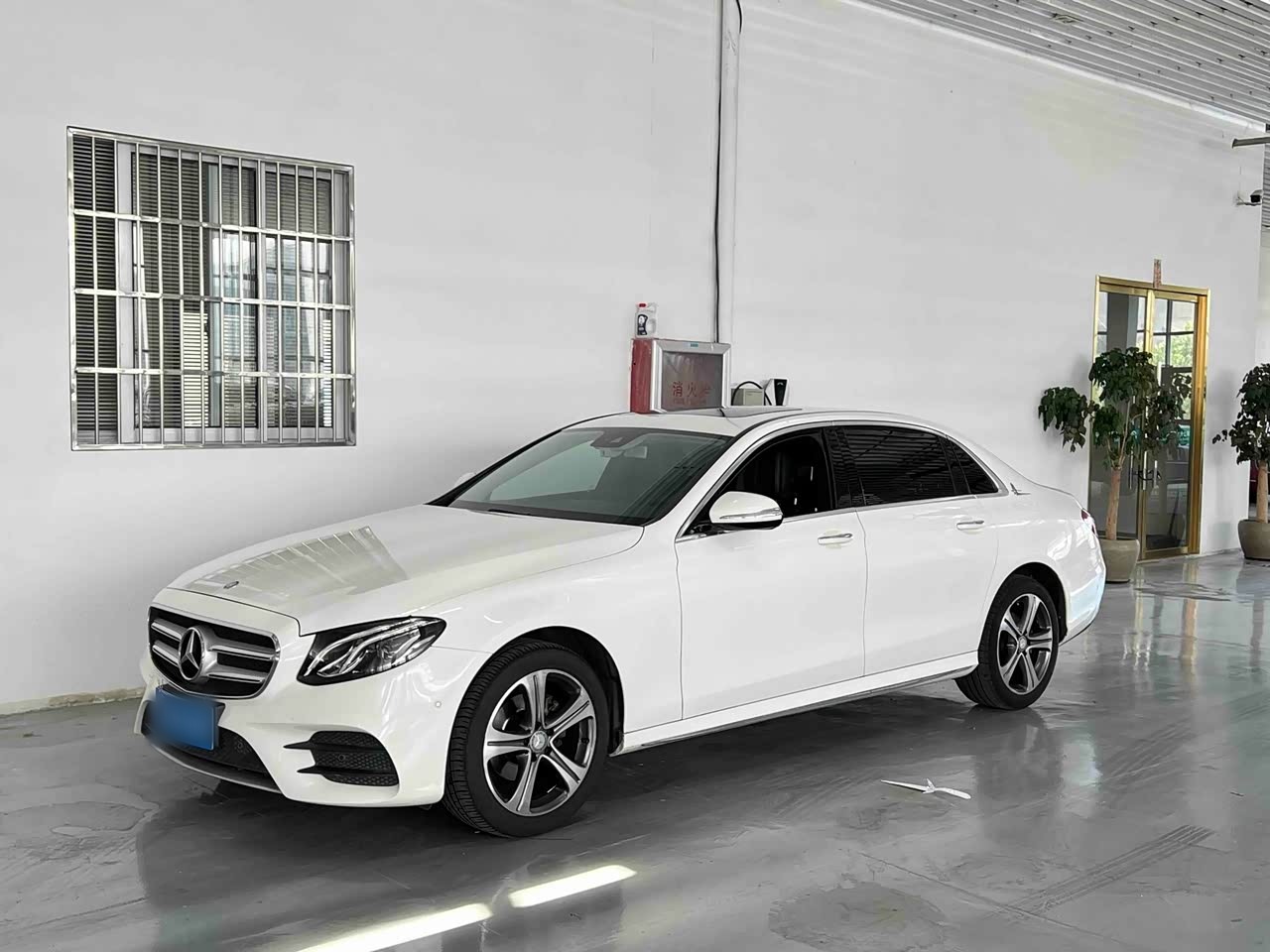 E-Class 2016 E 200 L Sport