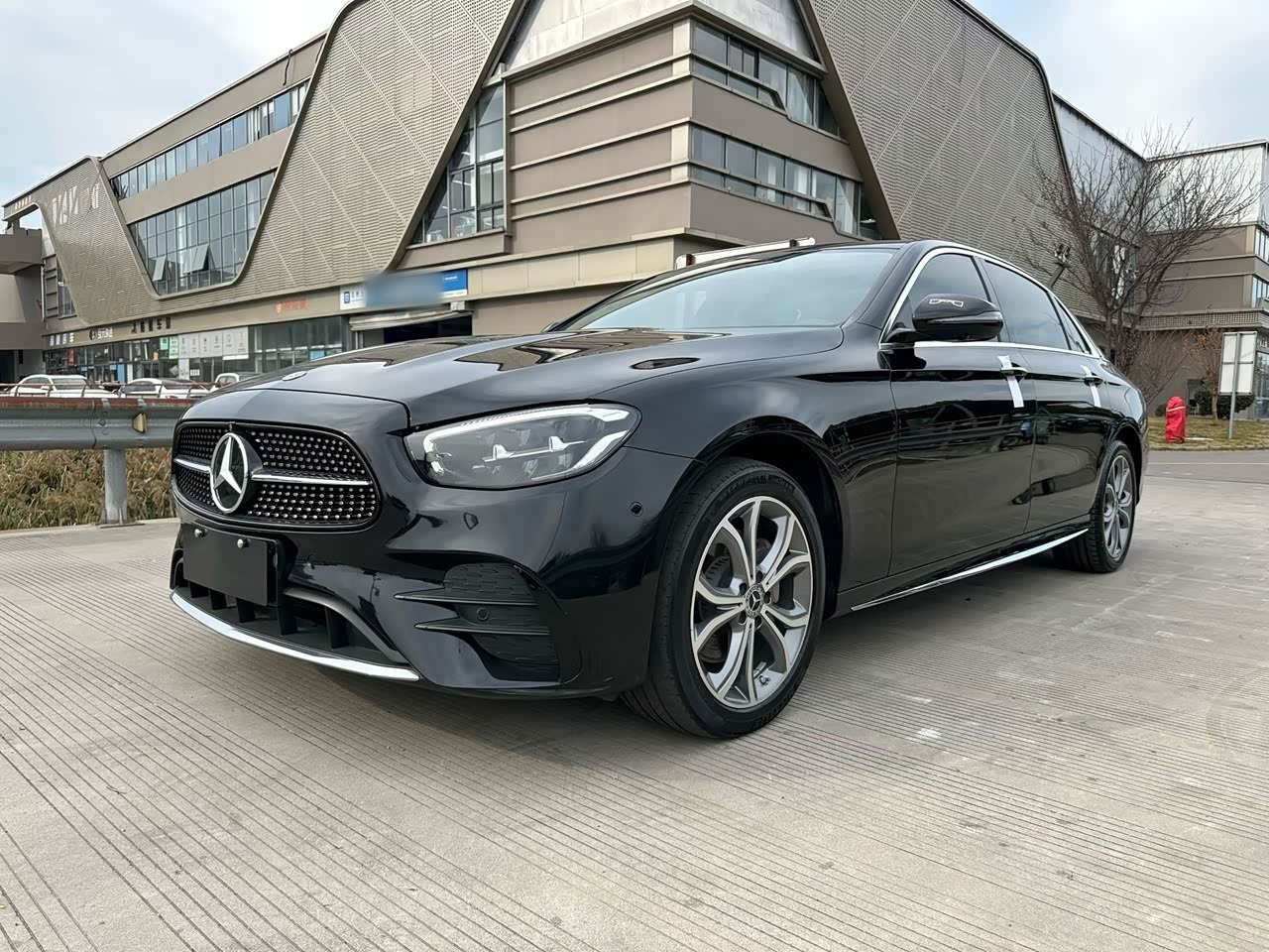 E-Class 2022 E 300 L Sport Luxury