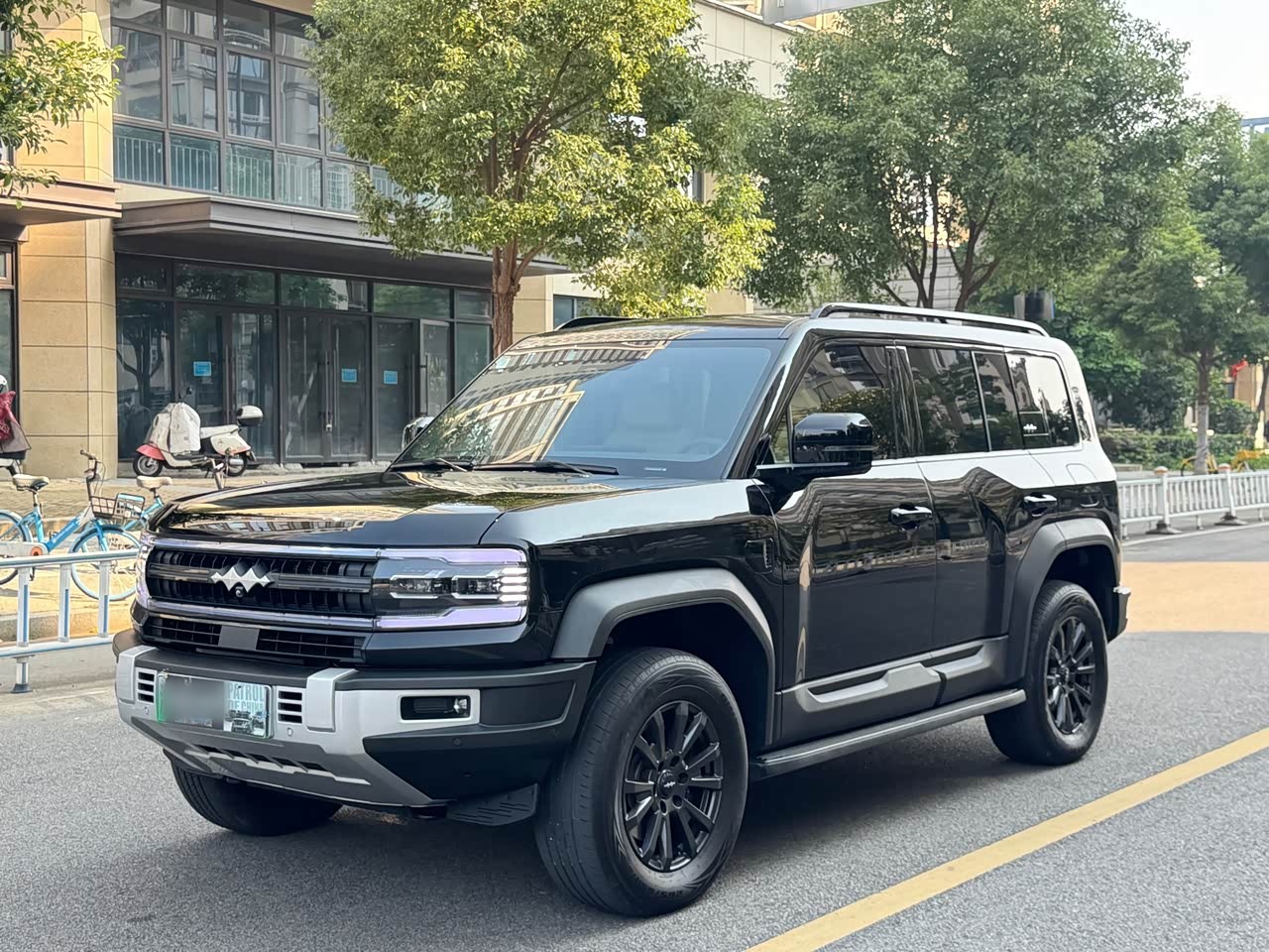 Leopard 5 2023 Explorer