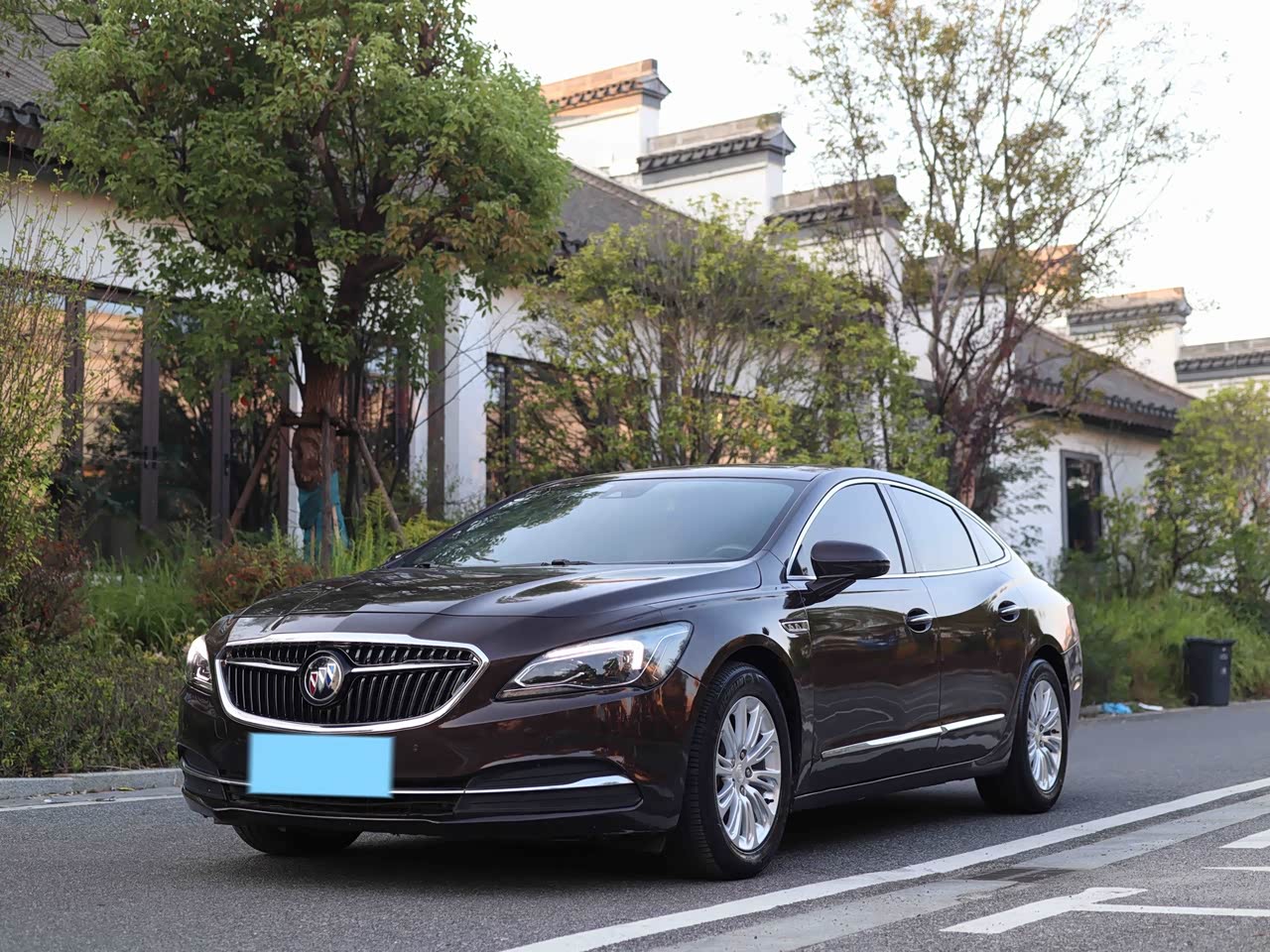 LaCrosse 2018 20T Luxury