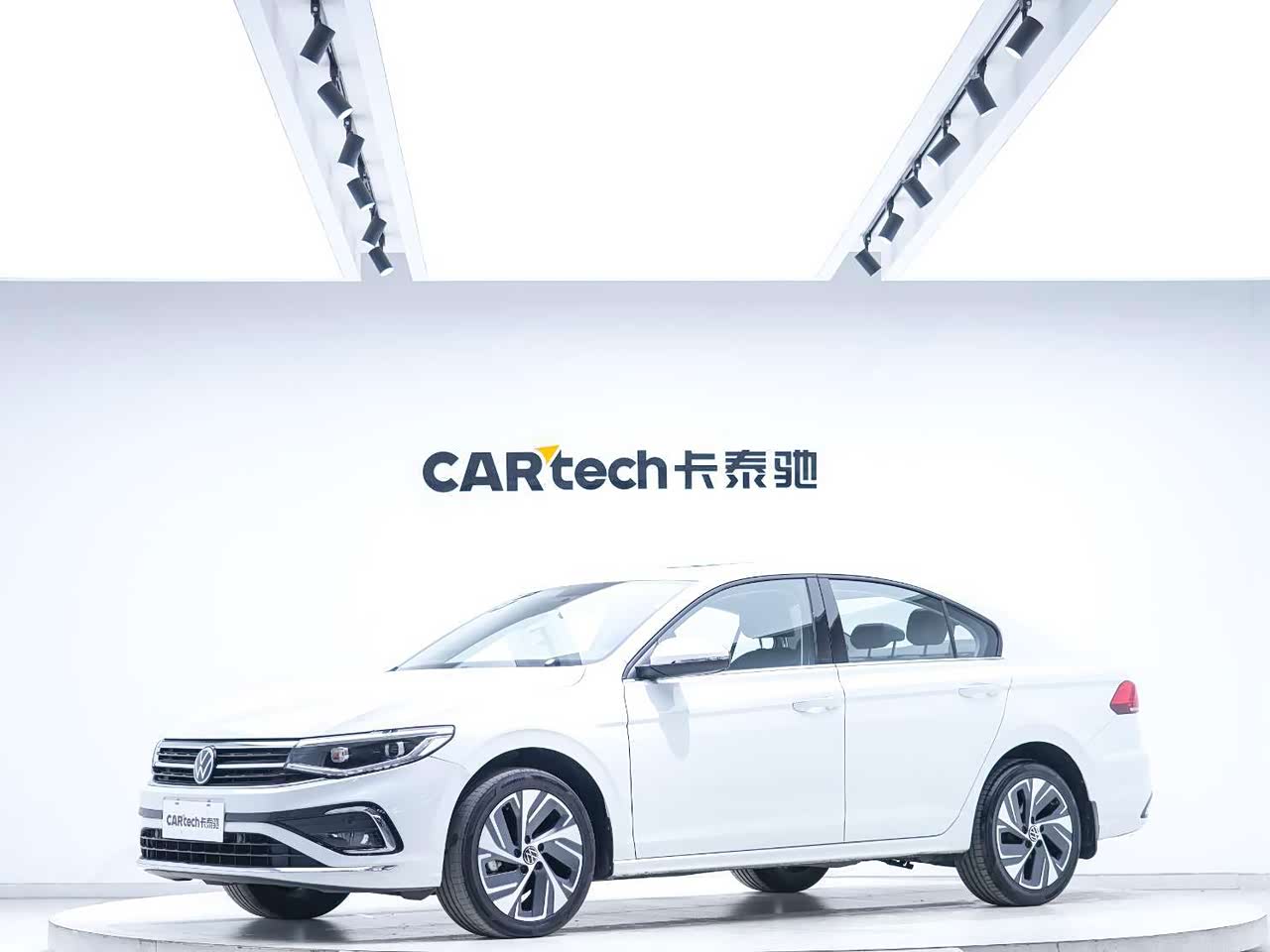 Bora 2023 200TSI DSGPRO