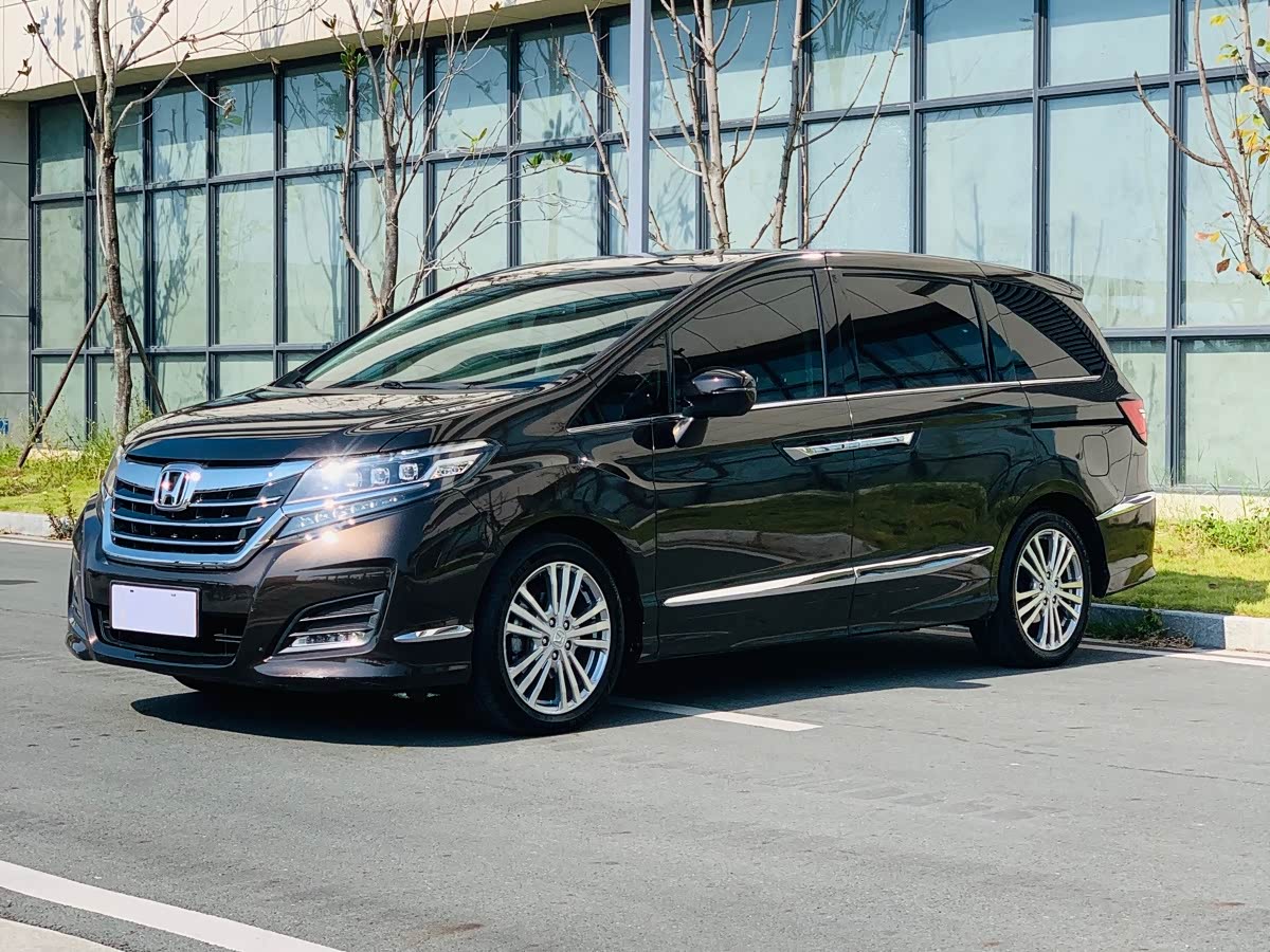 Elysion 2016 2.4L Luxury
