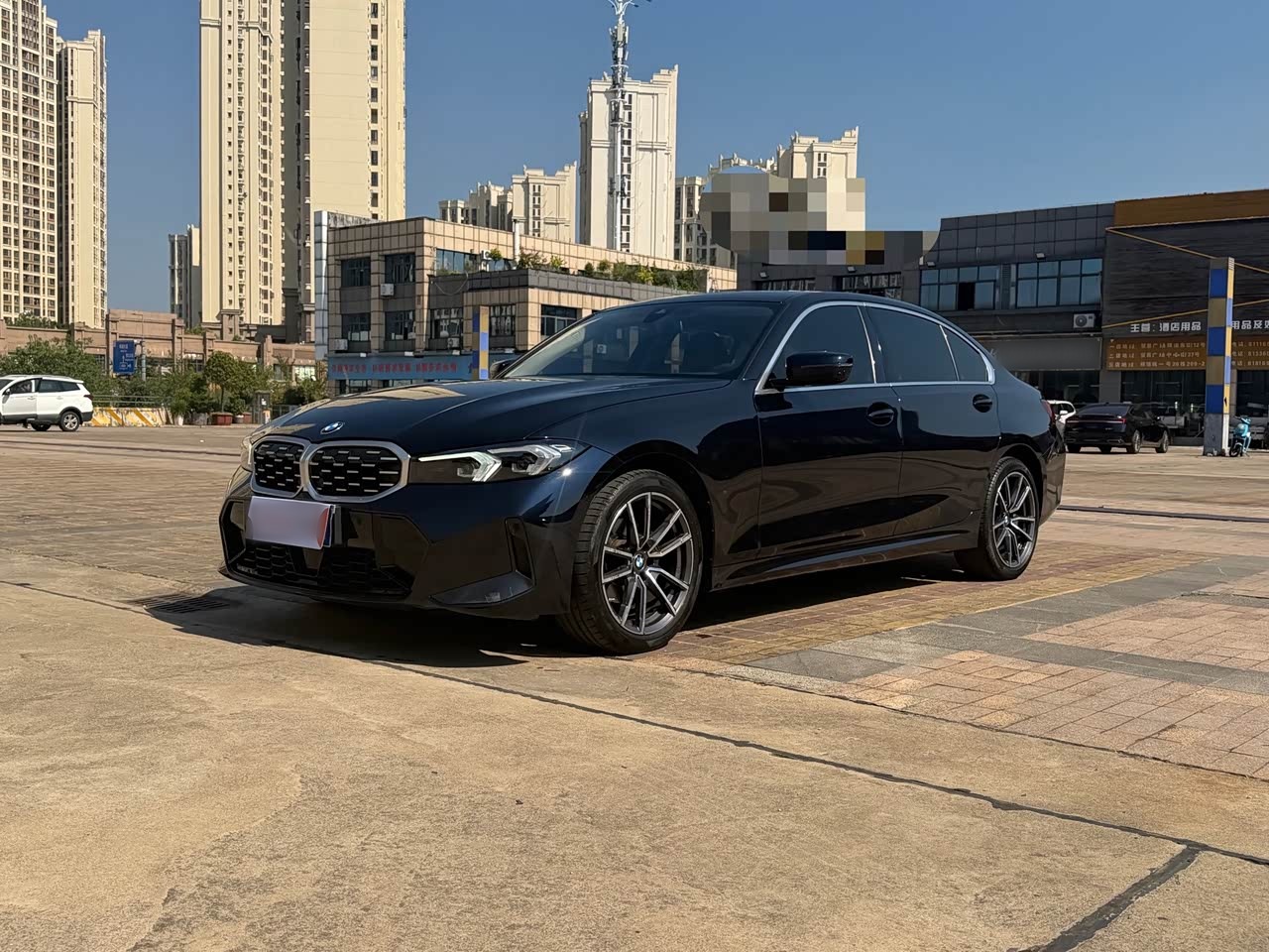 3 Series 2025 325Li M Sport Package