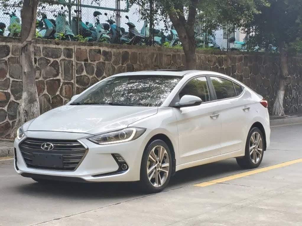 Elantra 2016 1.6L AT Smart Elite