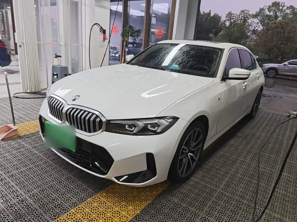3 Series 2023 320Li M Sport Package