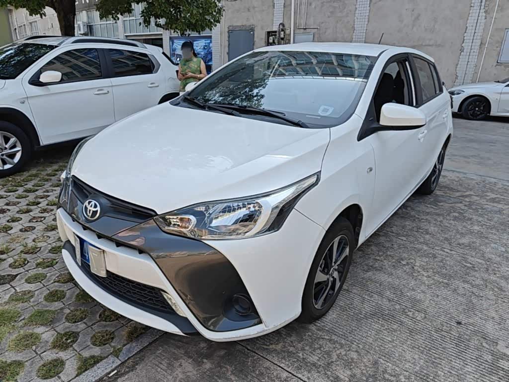 YARiS L 2020 1.5L CVT Leading