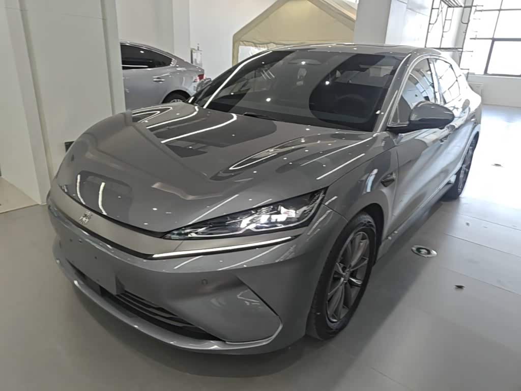 Qin L 2025 EV 545KM