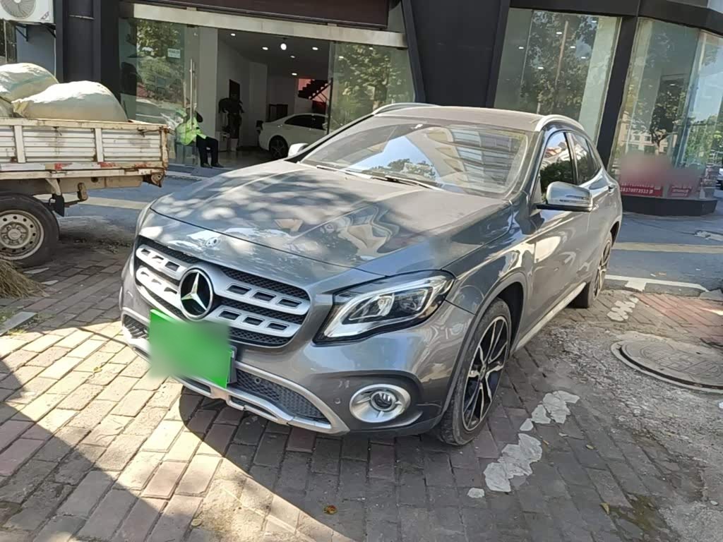 GLA 2017 GLA 220 4MATIC Luxury