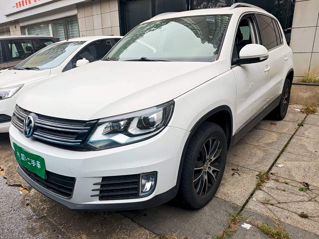 Tiguan 2016 300TSI AT RWD Luxury