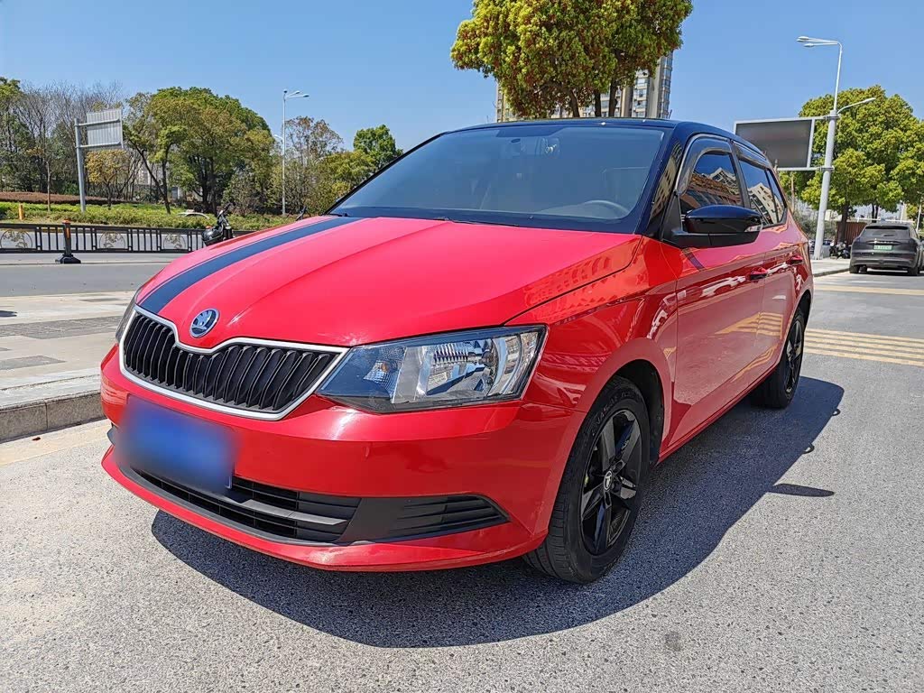 Fabia 2017 1.4L AT