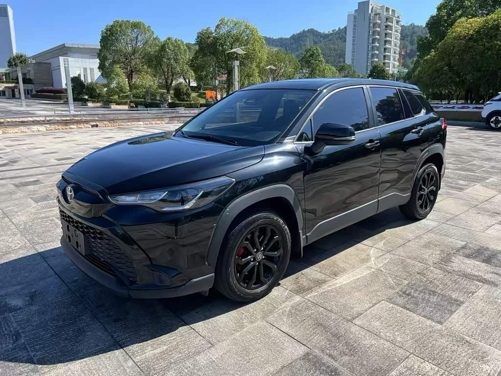 Frontlander 2023 2.0L CVT Leading