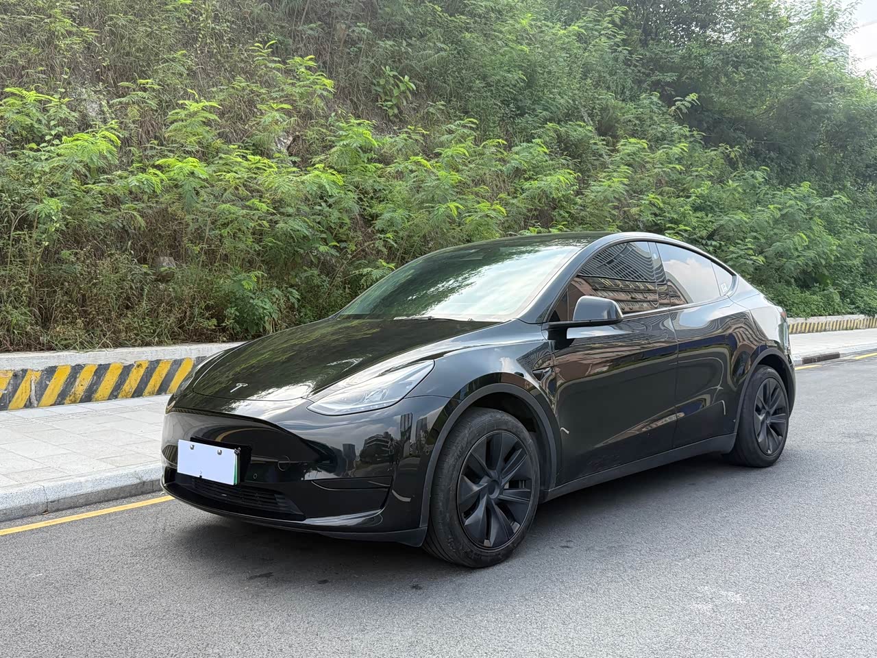 Model Y 2023 RWD