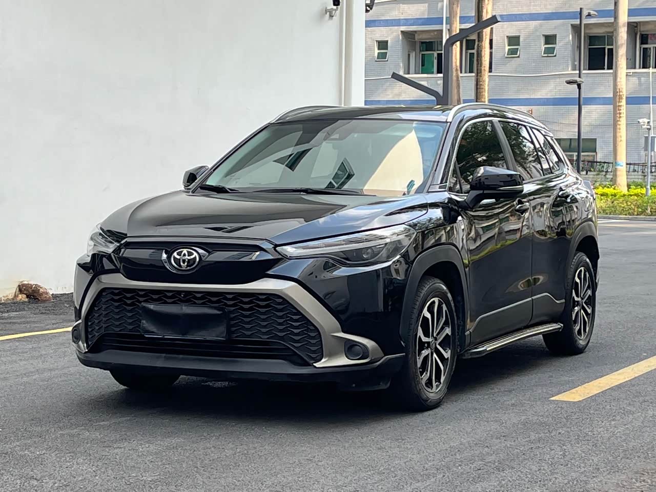 Frontlander 2022 2.0L CVT Luxury