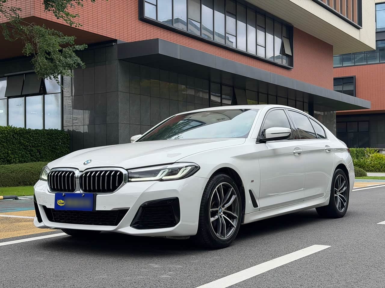 5 Series Imported 2021 525i M Sport Package