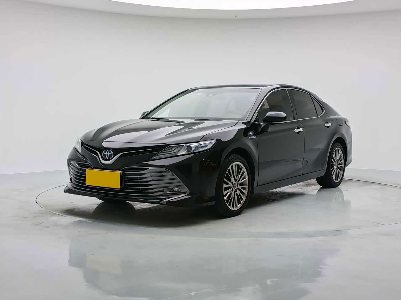 Camry 2019 Hybrid 2.5HG Luxury China VI