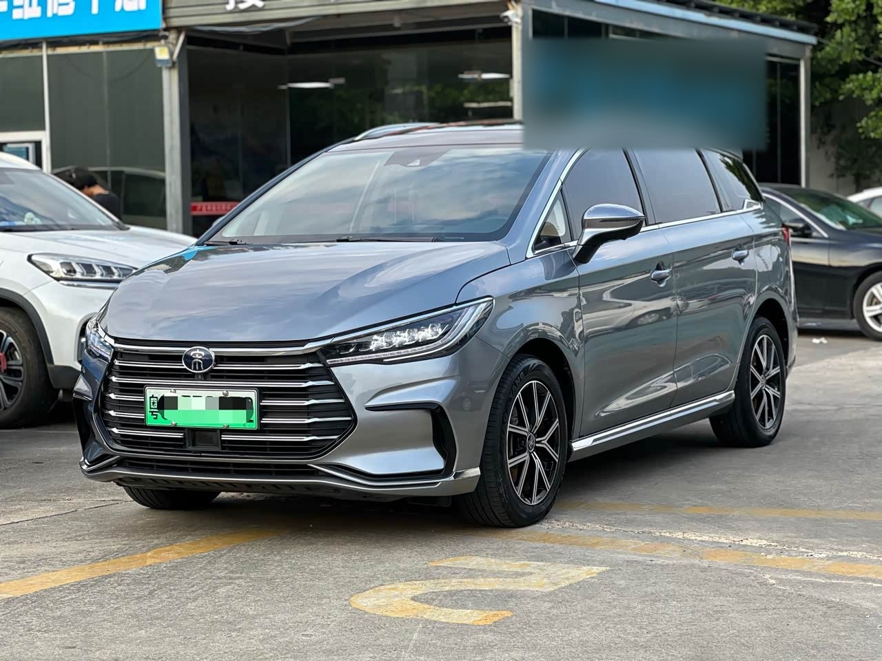 Song MAX EV 2022 DM-i 105KM Flagship